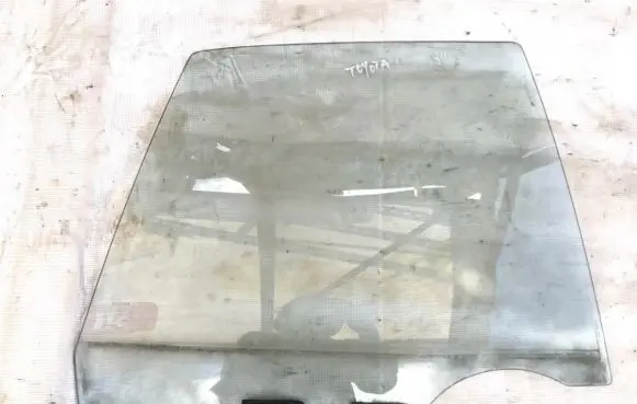 Toyota Camry Rear door window glass