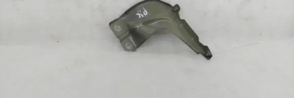Audi Q2 - Fender mounting bracket 81A821135