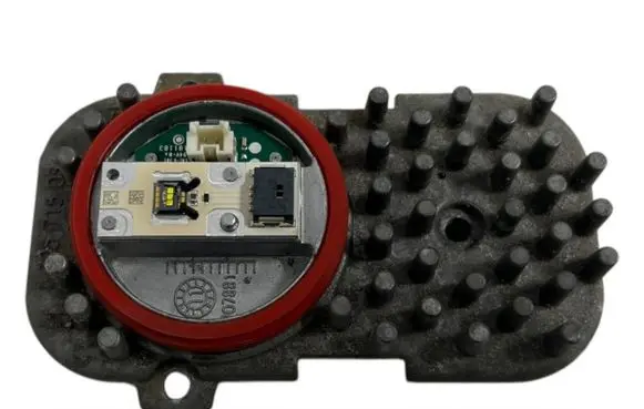 BMW X5 E70 LED ballast control module 1305715084 707881