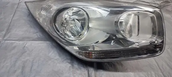 KIA Venga Headlight/headlamp 1P921-02000