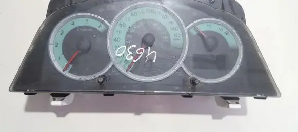 Toyota Corolla Verso AR10 Speedometer (instrument cluster) 838000F082A 83800-0F082-A