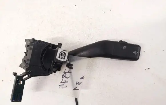 Volkswagen Jetta V Wiper control stalk 1k0953519b