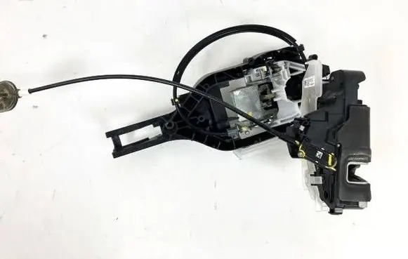 Ford Mustang VII Front door lock PR3BC219A64AH