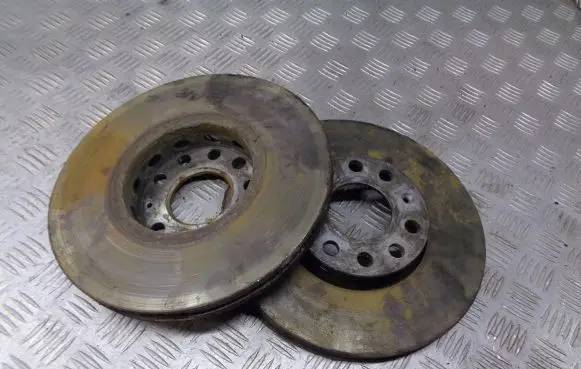 Audi A4 S4 B7 8E 8H Front brake disc