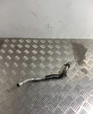Volkswagen Touareg II Engine coolant pipe/hose 7P0819857C