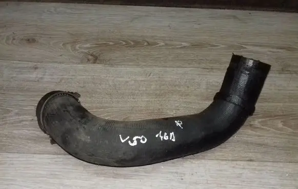 Volvo V50 Intercooler hose/pipe