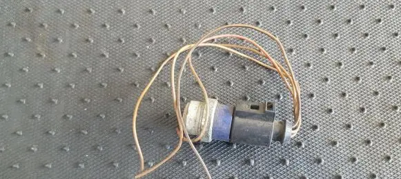 Coolant temperature sensor