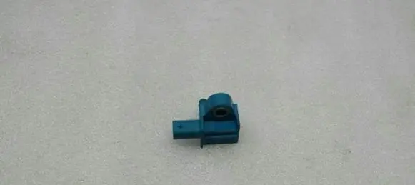 Audi Q3 8U Airbag deployment crash/impact sensor 5K0959351A