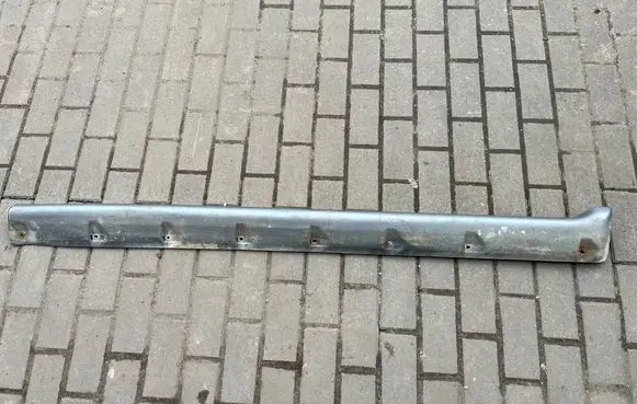 Mitsubishi Pajero Sill 