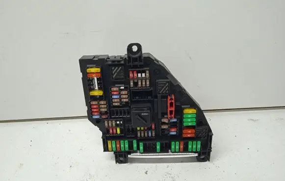 BMW 5 F10 F11 Fuse module 9264923 417033452