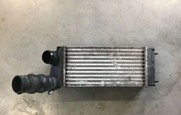 Citroen C4 I Picasso Intercooler radiator 9648551880 876923JF