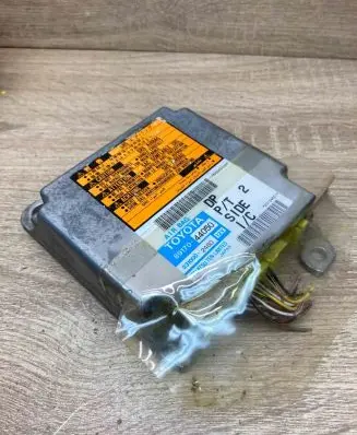 Toyota Avensis T220 Airbag control unit/module 8917044050 2310002460 WithPlug