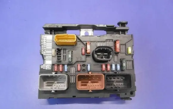 Citroen C2 BSM Control unit 9664055780