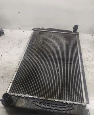 Volkswagen PASSAT B5.5 Coolant radiator