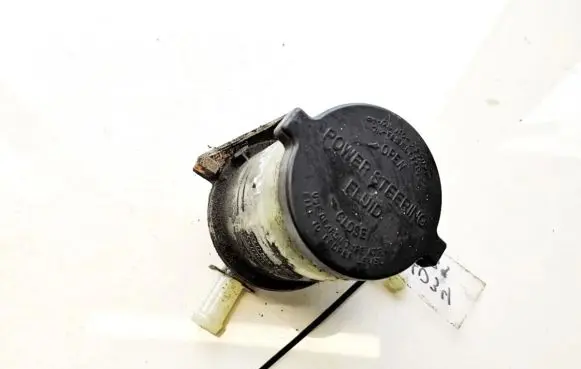 Toyota Avensis T250 Power steering fluid tank/reservoir