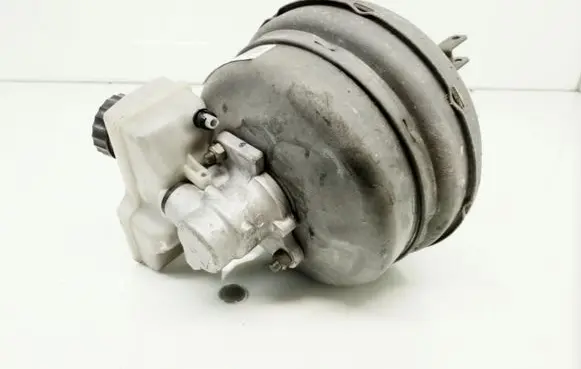 Mercedes-Benz Vaneo W414 Brake booster A0054301530 A4144300002