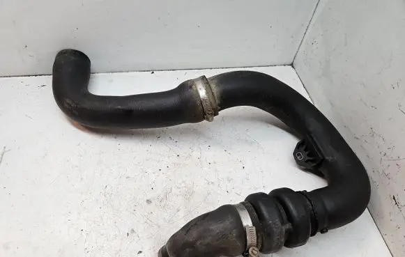 Ford Ranger Intercooler hose/pipe AB396C646E