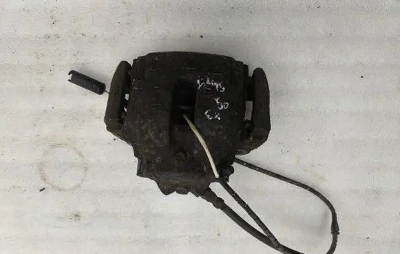 BMW X3 E83 Front brake caliper