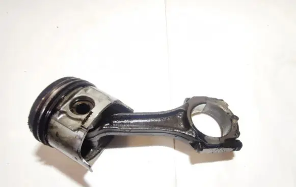 Mazda 323 Piston with connecting rod