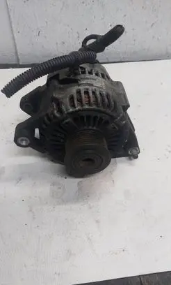 KIA Sorento Generator/alternator 373004A300 2V110A 0213192