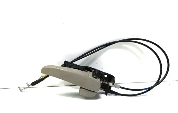 Hyundai Trajet Rear door interior handle