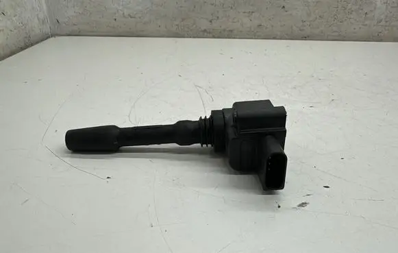 Porsche Macan (95B) High voltage ignition coil 94660210402 77530004