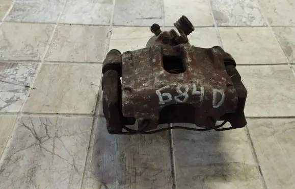 Mazda 3 I Rear brake caliper