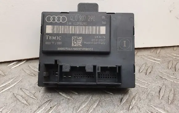 Audi Q7 4L Door control unit/module 4L0907290 4L0910290