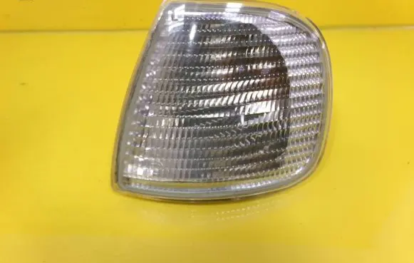 Front indicator light