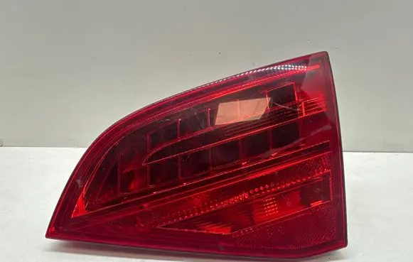 Audi A4 S4 B8 8K Tailgate rear/tail lights 8K9945094B