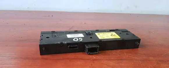BMW 5 E60 E61 Seat heating switch 6985750