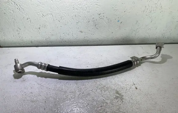 Jeep Grand Cherokee Air conditioning (A/C) pipe/hose 68161176A 12530037 53222