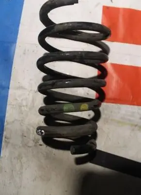 Volvo XC90 Rear coil spring