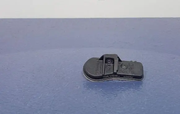 Peugeot 508 RXH Tire pressure sensor 9811536380