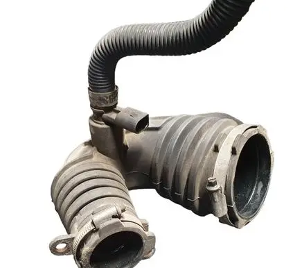 Audi A6 S6 C6 4F Air intake hose/pipe 4F0129615E