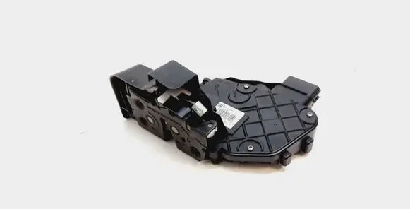 Volvo V70 Front door lock 31253674 A048317