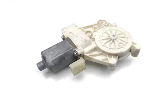 Mercedes-Benz Sprinter W906 Front door window regulator motor A0068205442