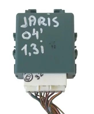 Toyota Yaris Door control unit/module 859800D040 MB0515003890
