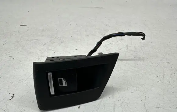 BMW 5 F10 F11 Electric window control switch 9241949