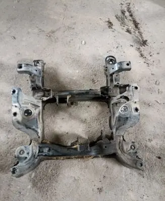 Suzuki Grand Vitara II Front subframe