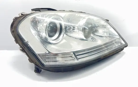 Mercedes-Benz ML W164 Headlight/headlamp 263348