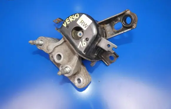 Toyota Verso Engine mount vacuum valve 