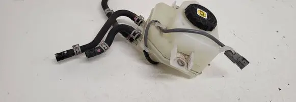 Brake fluid reservoir