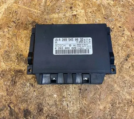 Mercedes-Benz C W203 Parking PDC control unit/module A2095450032 0263004026 033M055M
