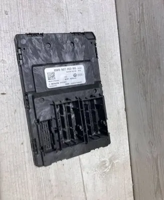 Audi A4 S4 B9 Comfort/convenience module 8W0907063BG