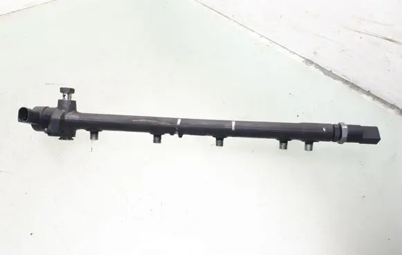 Mercedes-Benz A W168 Fuel main line pipe A6680700095 0445214005 A6110780149