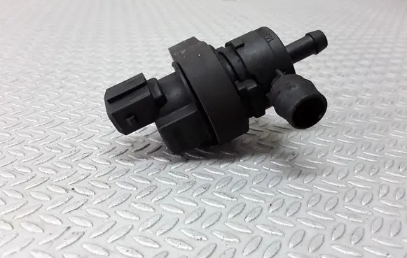 BMW 3 E46 Vacuum valve 1433602