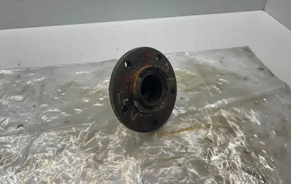 Mercedes-Benz G W460 Front wheel hub