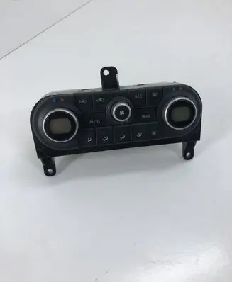 Nissan Qashqai Climate control unit 27500JD45C