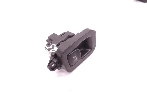 Volvo V50 Electric window control switch 30774163 D25